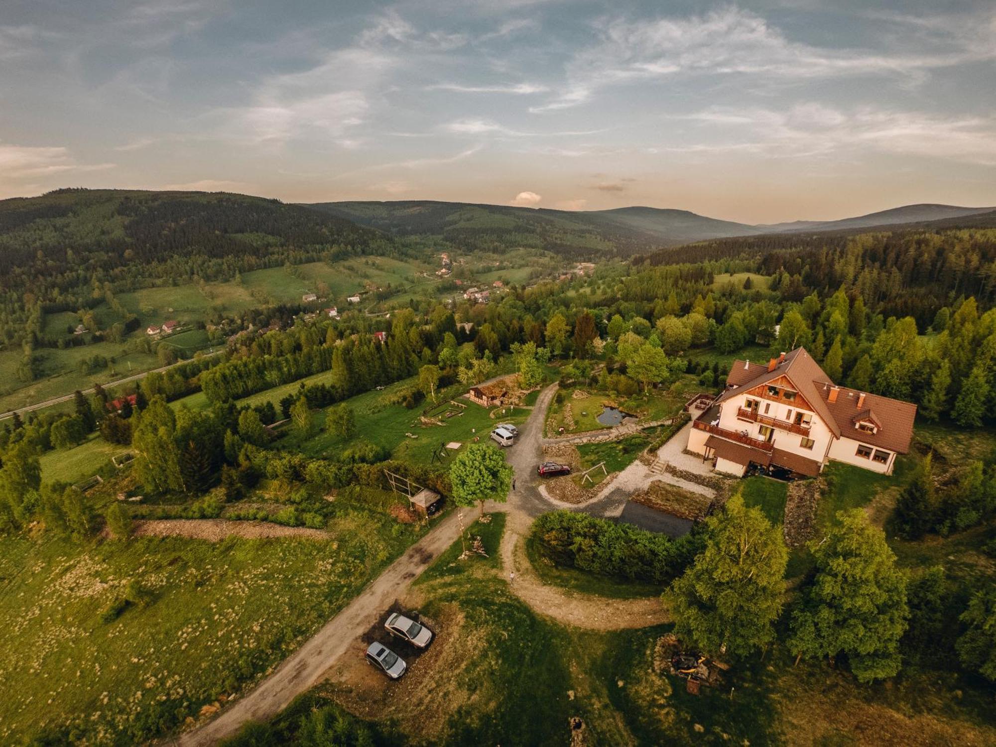 Willa Z Gwarantowanym Widokiem Na Gory Aleksander Panorama Świeradów-Zdrój Buitenkant foto